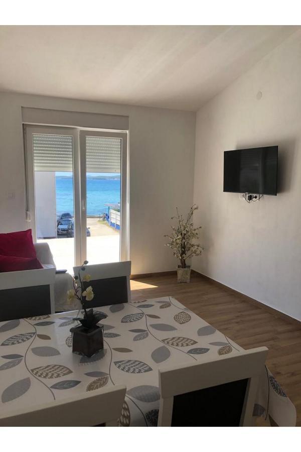 Beach Front Paradise Apartment Sukošan Dış mekan fotoğraf