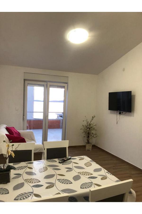 Beach Front Paradise Apartment Sukošan Dış mekan fotoğraf