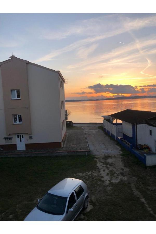 Beach Front Paradise Apartment Sukošan Dış mekan fotoğraf