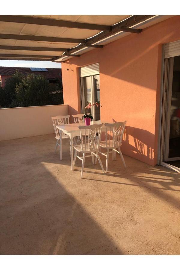 Beach Front Paradise Apartment Sukošan Dış mekan fotoğraf